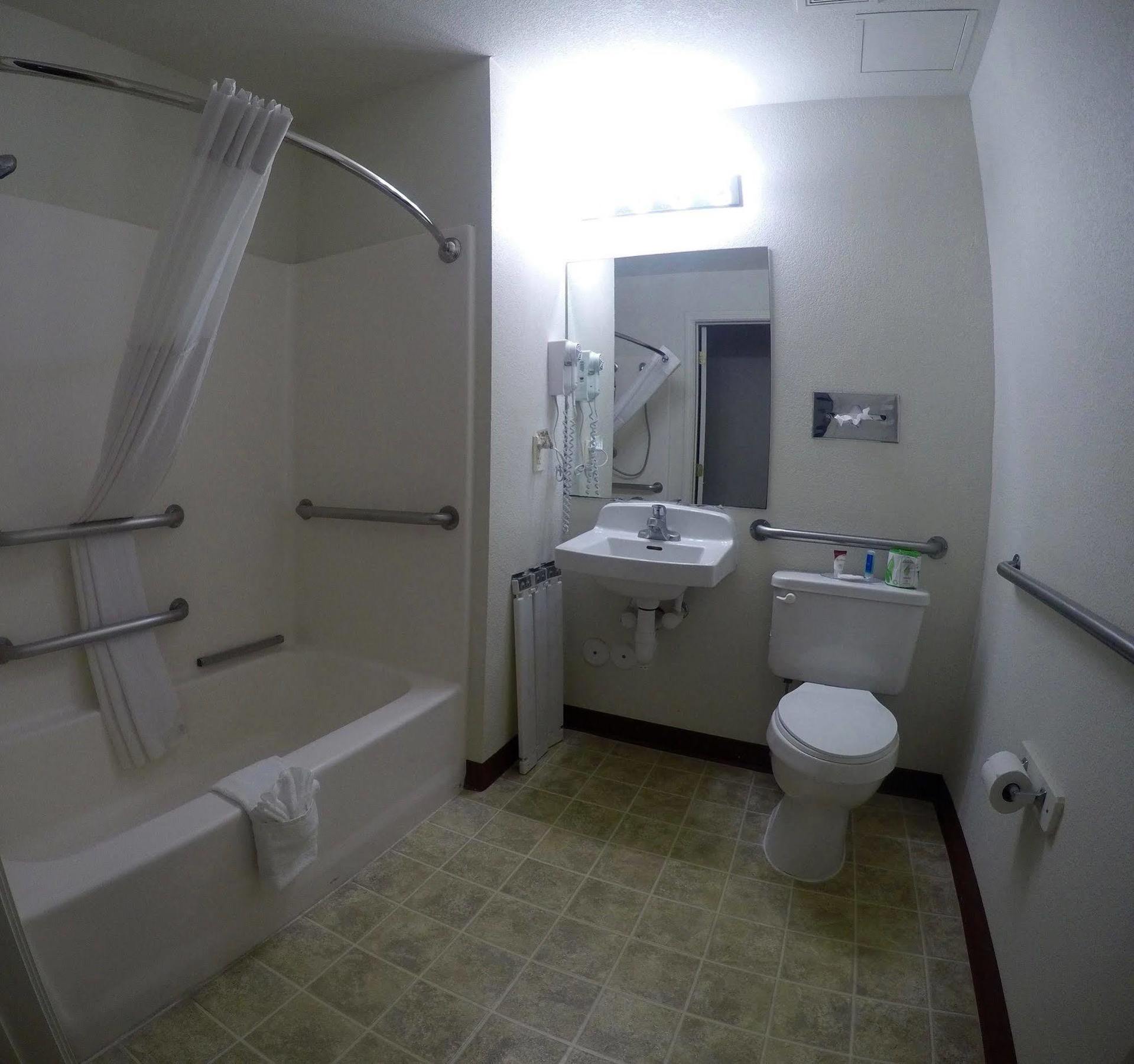 Rodeway Inn Goddard Luaran gambar